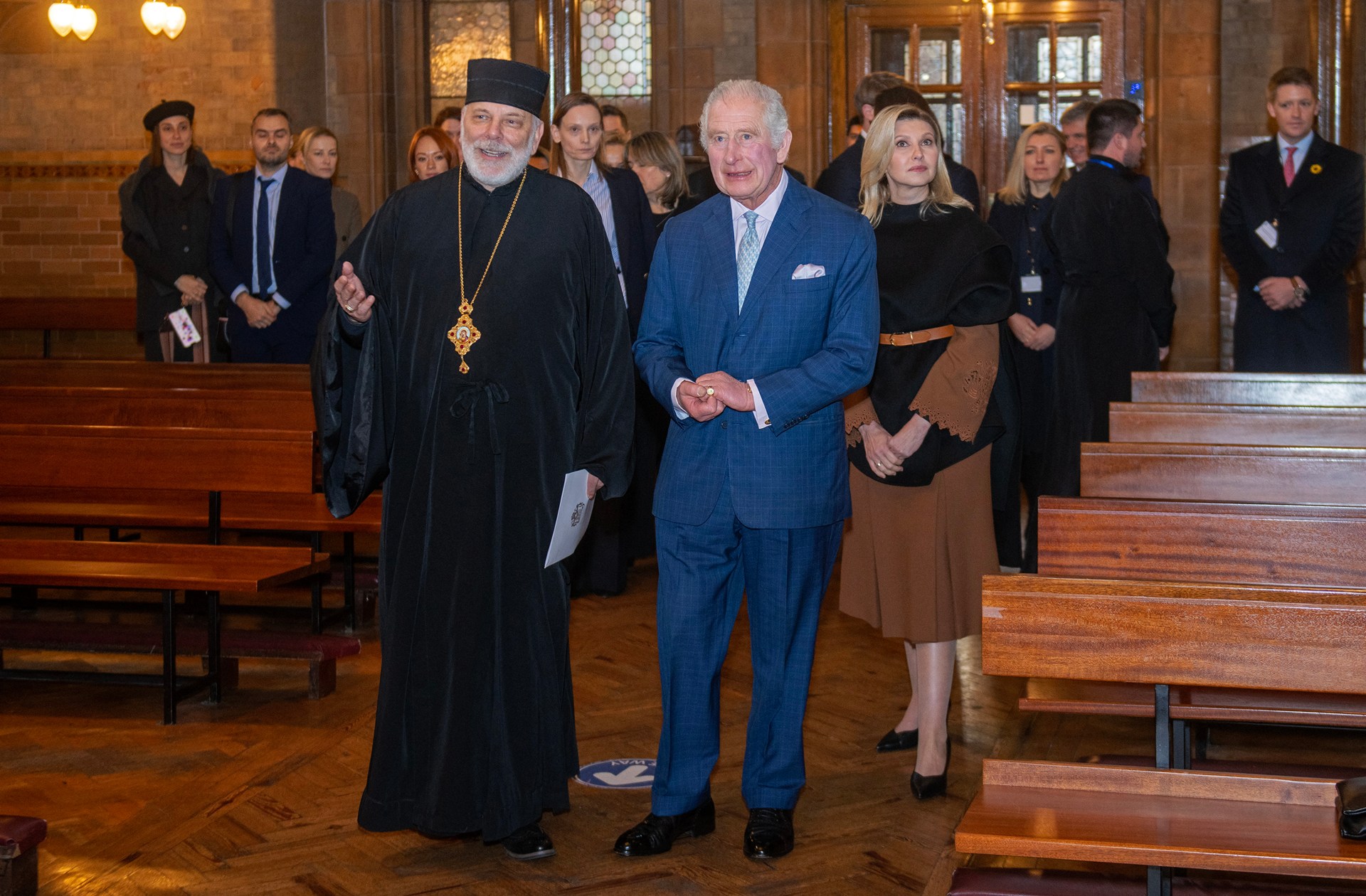 King Charles opens London center for Ukrainian refugees(02)