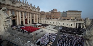 What will Pope Francis&#8217; funeral be like?