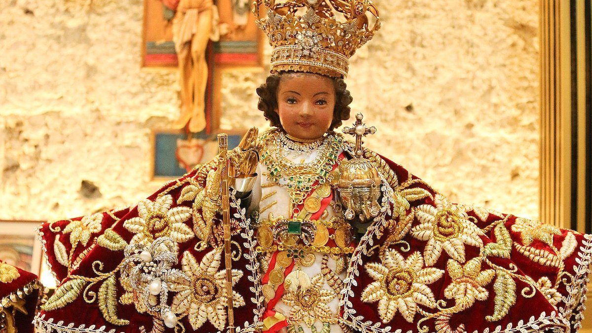 Santo Nino de Cebu Statue Philippines