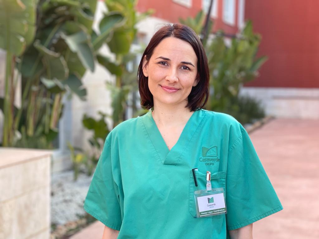Médica del Centro Casaverde Villa de Catal (Alicante, España)