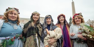 The Kings gave 3 gifts &#8211; what about the 3 they received? Pope reflects