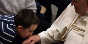 Don&#8217;t get tired of praying, Pope says of Ukraine