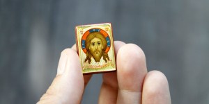 10 Bible verses that will show you Christ&#8217;s face
