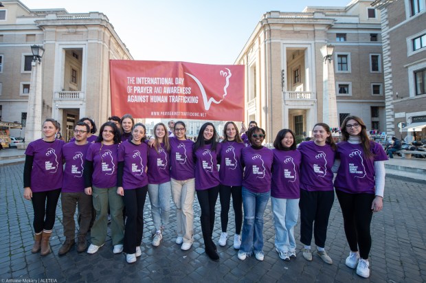 FLASH MOB Evolution Company of the Holy Dance