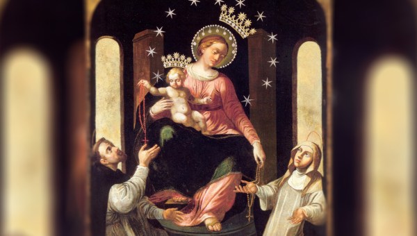 Our-Lady-of-the-Rosary-Basilica-in-Pompeii