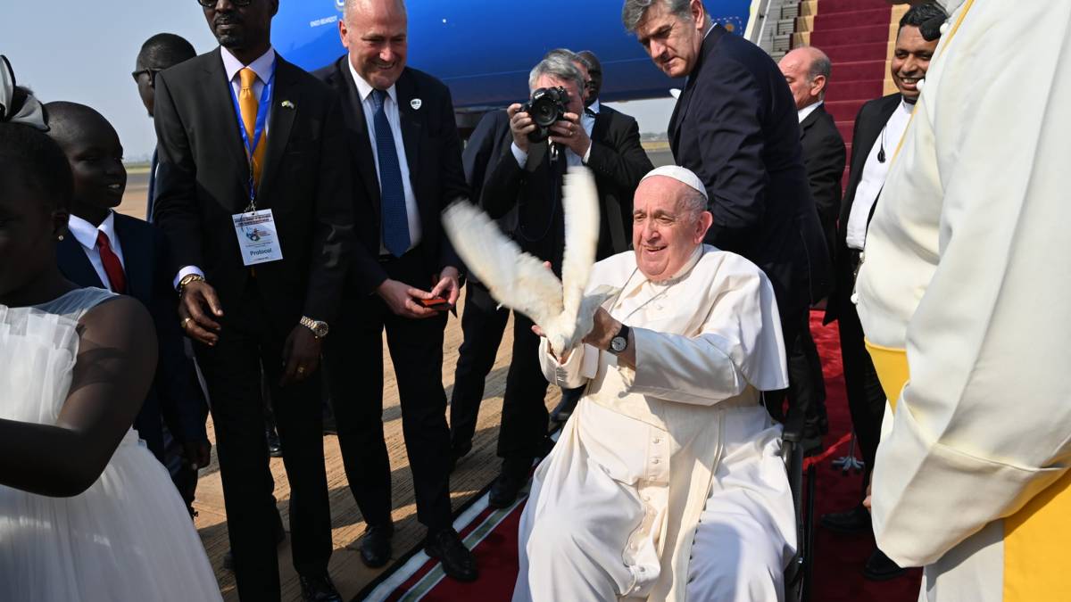 Pope Francis releasing a white dove at the Juba International Airport in Juba South Sudan