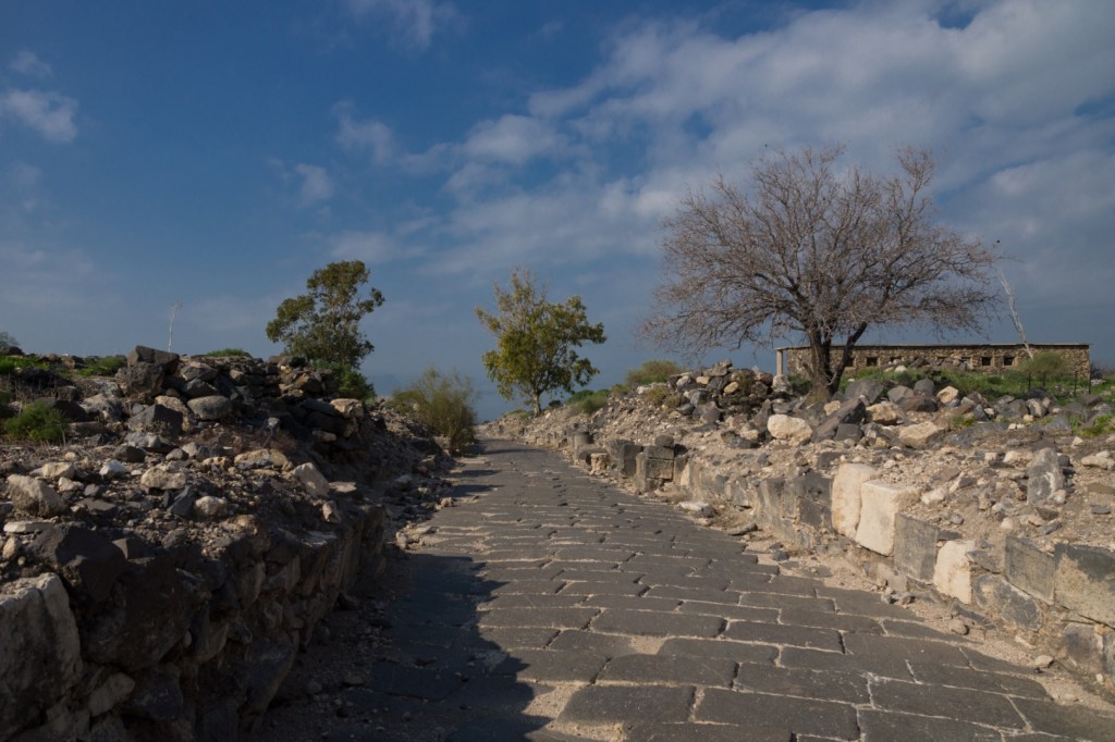 Ruiny starożytnego miasta Hippos w Izraelu