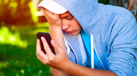 5 Bible verses for when your child doesn’t text back