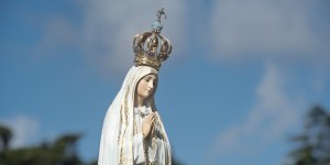 Do you have to believe in the miracle of the sun at Fatima?