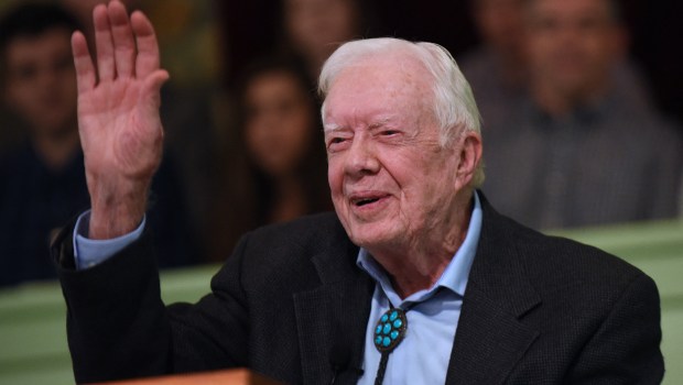 JIMMY CARTER TEACHING SUNDAY SCHOOL