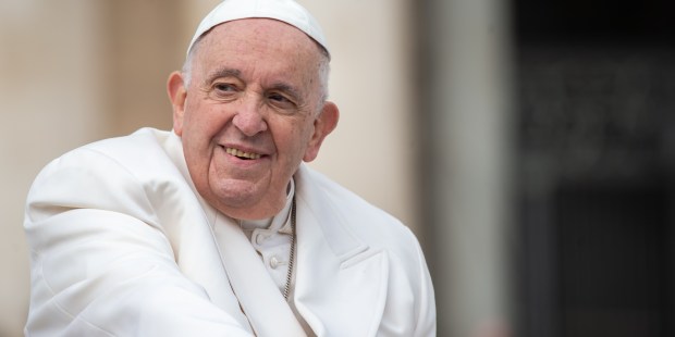 Don’t be an “elegant Catholic,” warns Pope