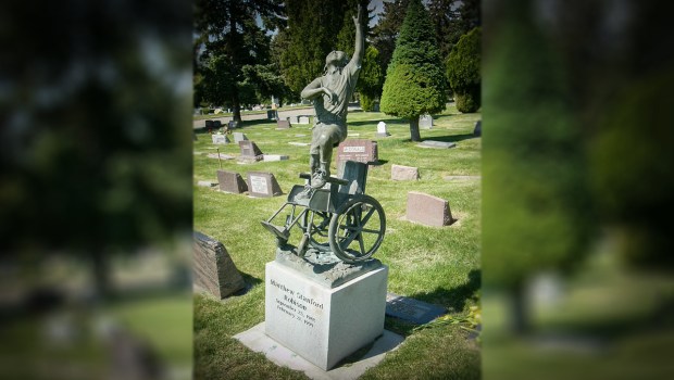 The-Matthew-Stanford-Robison-Memorial-is-a-gravesite-marker-located-in-Salt-Lake-City-Cemetery-Wikipedia