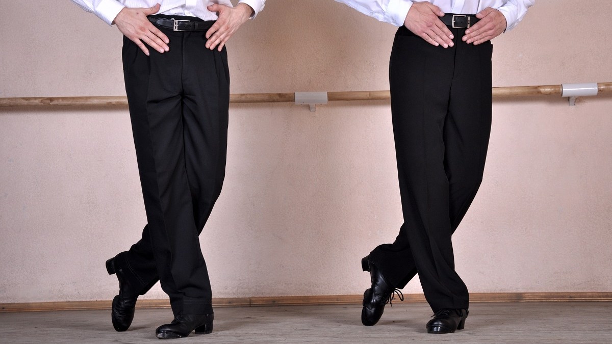 Two male Irish step dancers