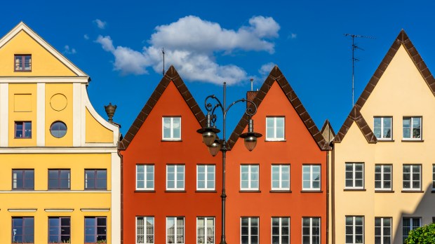 houses neighbors bright colors