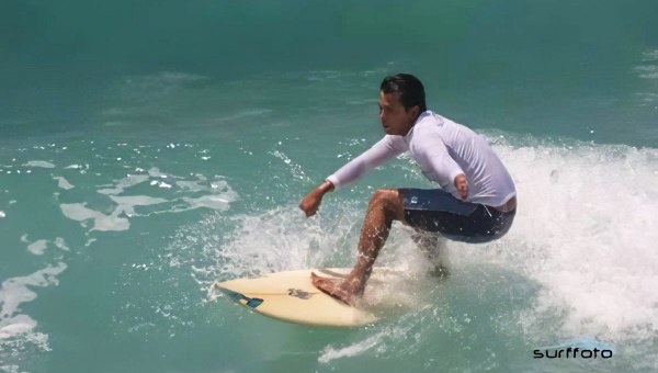 Venerable Guido Vidal França Schäffer surfing