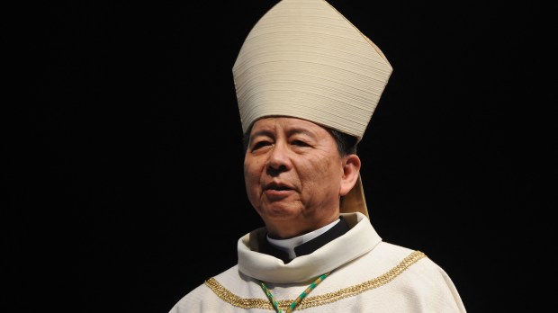 Monsignor-Savio-Hon-Tai-Fai