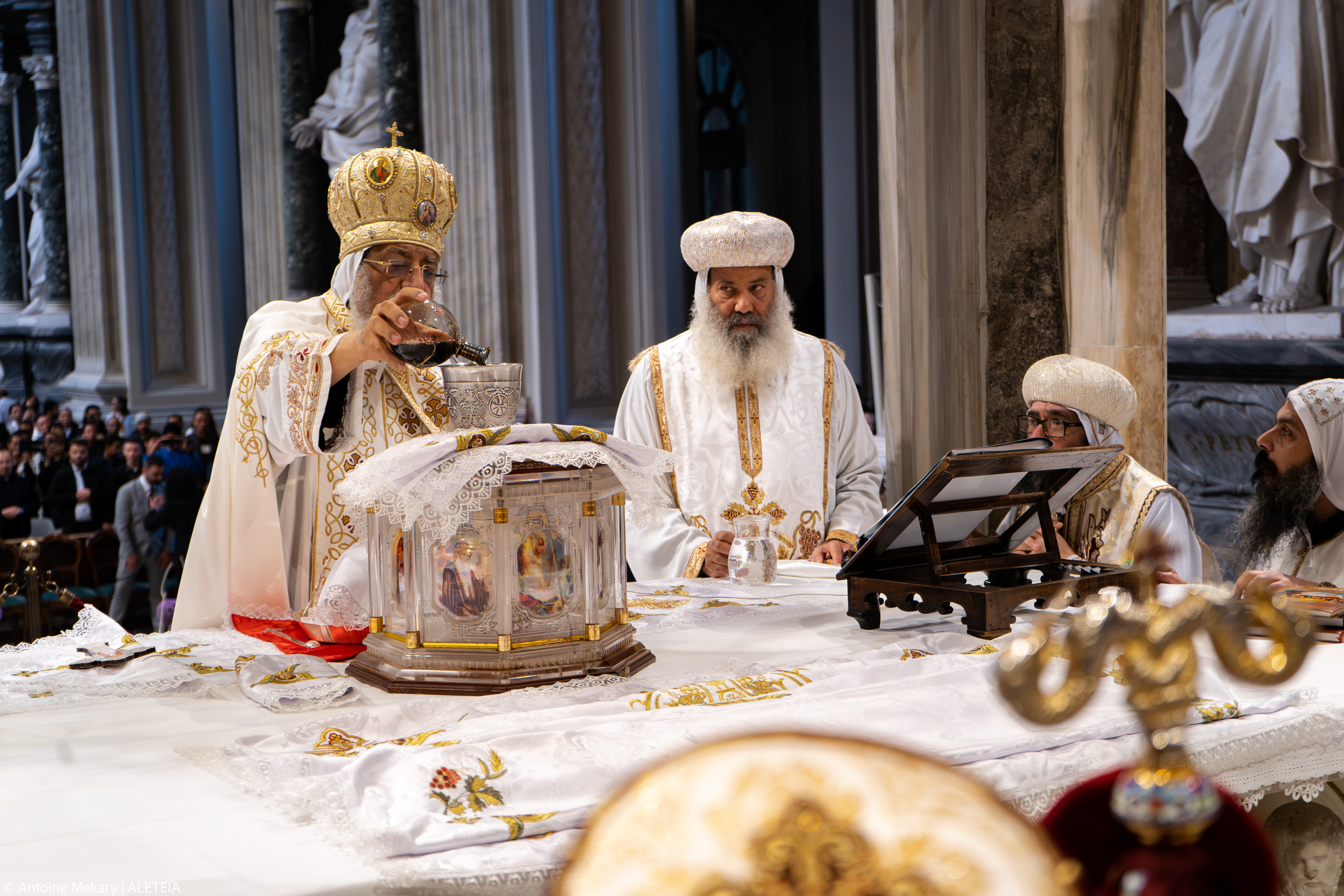 (Slideshow) Tawadros II in John Lateran