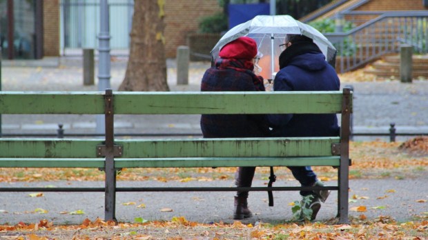 couple-pluie