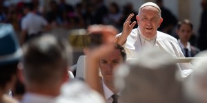 Pope to undergo surgery with general anesthesia