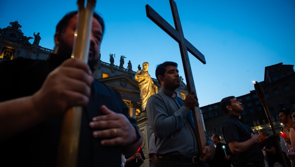 Vatican City Via Petri aux flambeaux