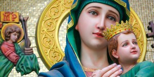 Benedict XVI’s beautiful words on Mary, Mother of the Church