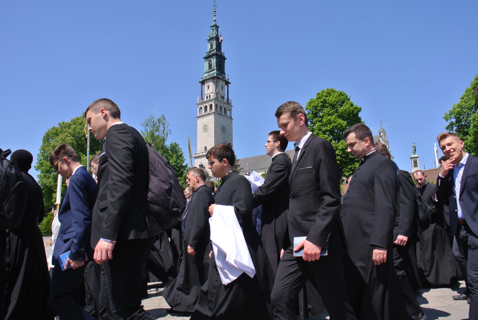 (slideshow) Polish seminarians pilgrimage Czestochowa