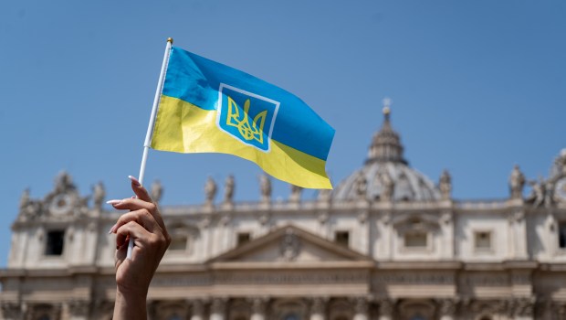 Ukrainian flag St. Peter's Basilica
