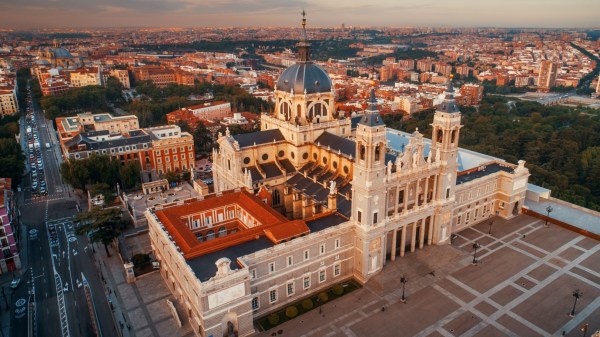 Katedra Matki Bożej Almudena w Madrycie