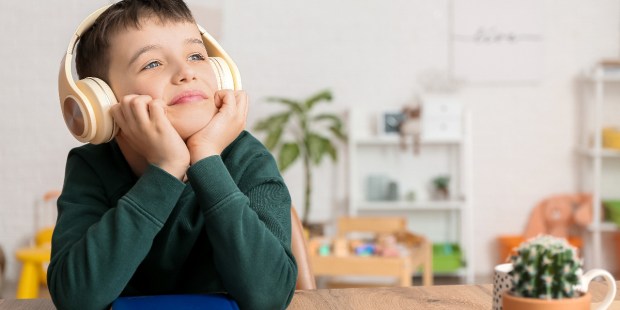 34 Engaging and wholesome audiobooks for your kids - Vimarsana News