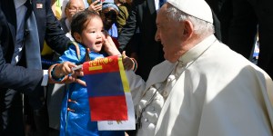 The Pope&#8217;s visit to Mongolia in 6 moments 