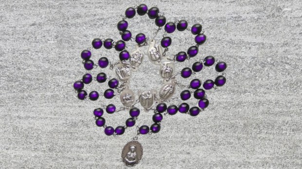 The Seven Sorrows Rosary