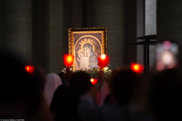 Rosary-aux-flambeaux-St-Peters-Square-Synod2023