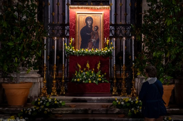 Rosary for Peace in the Holy Land presided over by Cardinal Vicar Angelo De Donatis at Santa Maria Maggiore in front of the icon of the Blessed Virgin Mary Salus Populi Romani