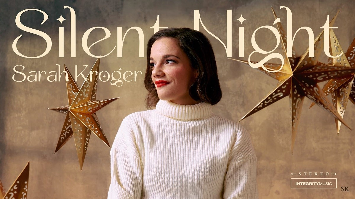 Sarah Kroger, "Silent Night"