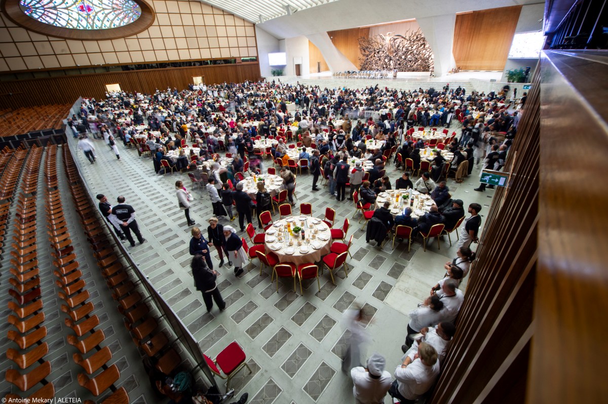 (Slideshow) World Day of the Poor lunch 2023