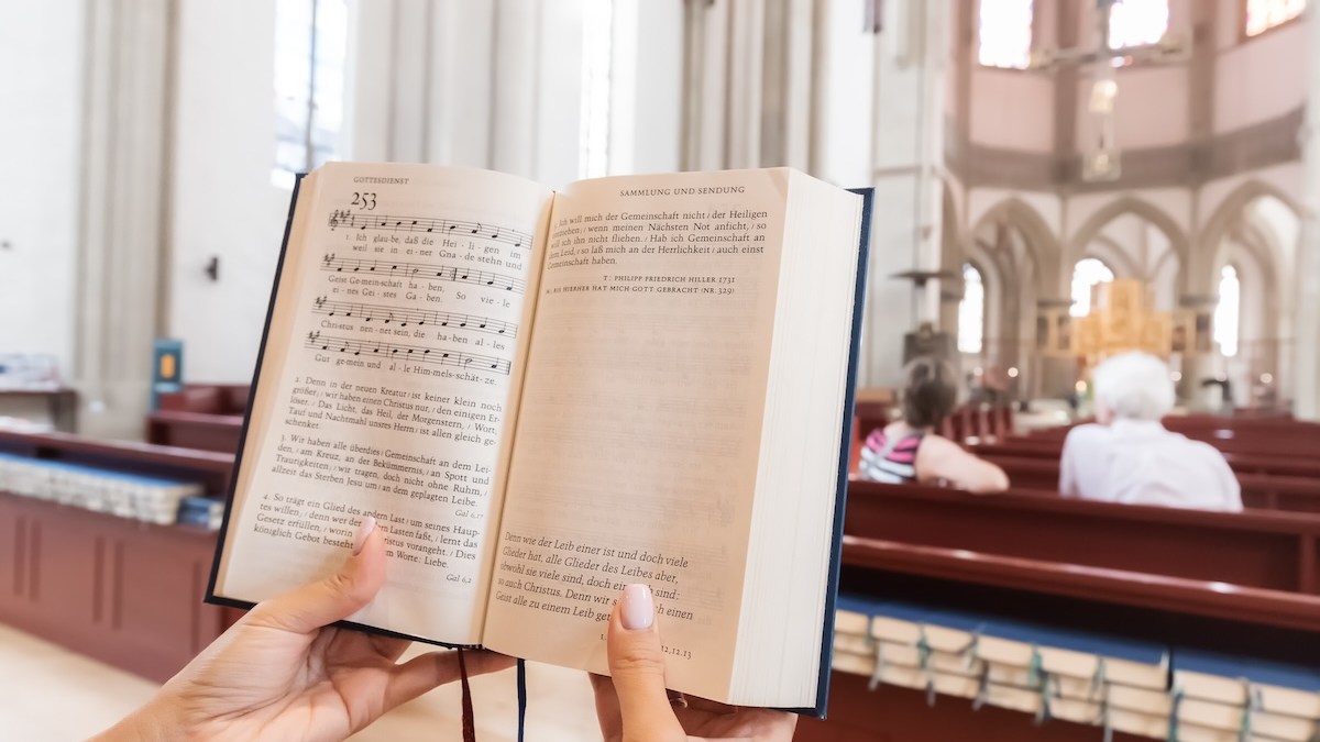 songs liturgy mass hymnal singing