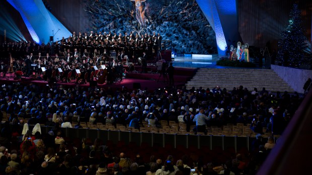 Christmas Concert with the Poor and for the Poor in the Paul VI Hall at the Vatican