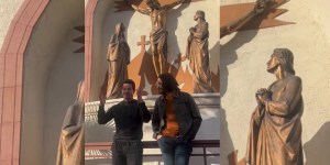 Watch Mark Wahlberg and Jonathan Roumie&#8217;s little &#8220;miracle&#8221;
