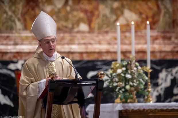 Mass presided over by Monsignor Georg Gänswein in suffrage for Pope Emeritus Benedict XVI