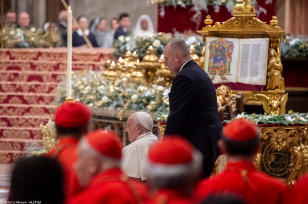 Pope Francis presides over the end of year Vespers and Te Deum prayer