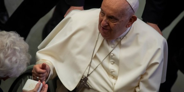 Concrete steps of peace aren't easy, admits Pope - Vimarsana News