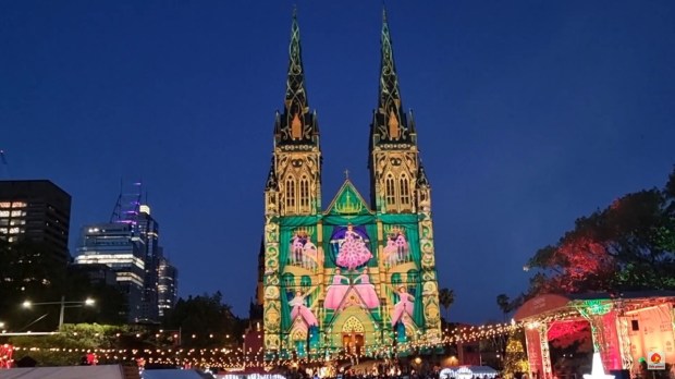 Sydney Australia, St. Mary's Cathedral, Christmas