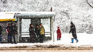 winter-bus-stop-snow-