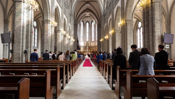 CATHEDRALE-DE-SEOUL-shutterstock_423965569