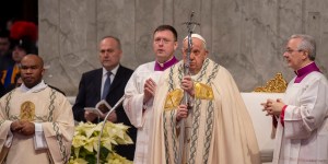 At the heart of the mystery of time stands Mary: Pope&#8217;s homily