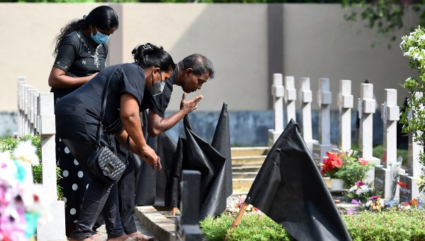 Sri Lanka bombing martyrs' graves