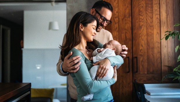 mom-dad-baby-parents-family-child-