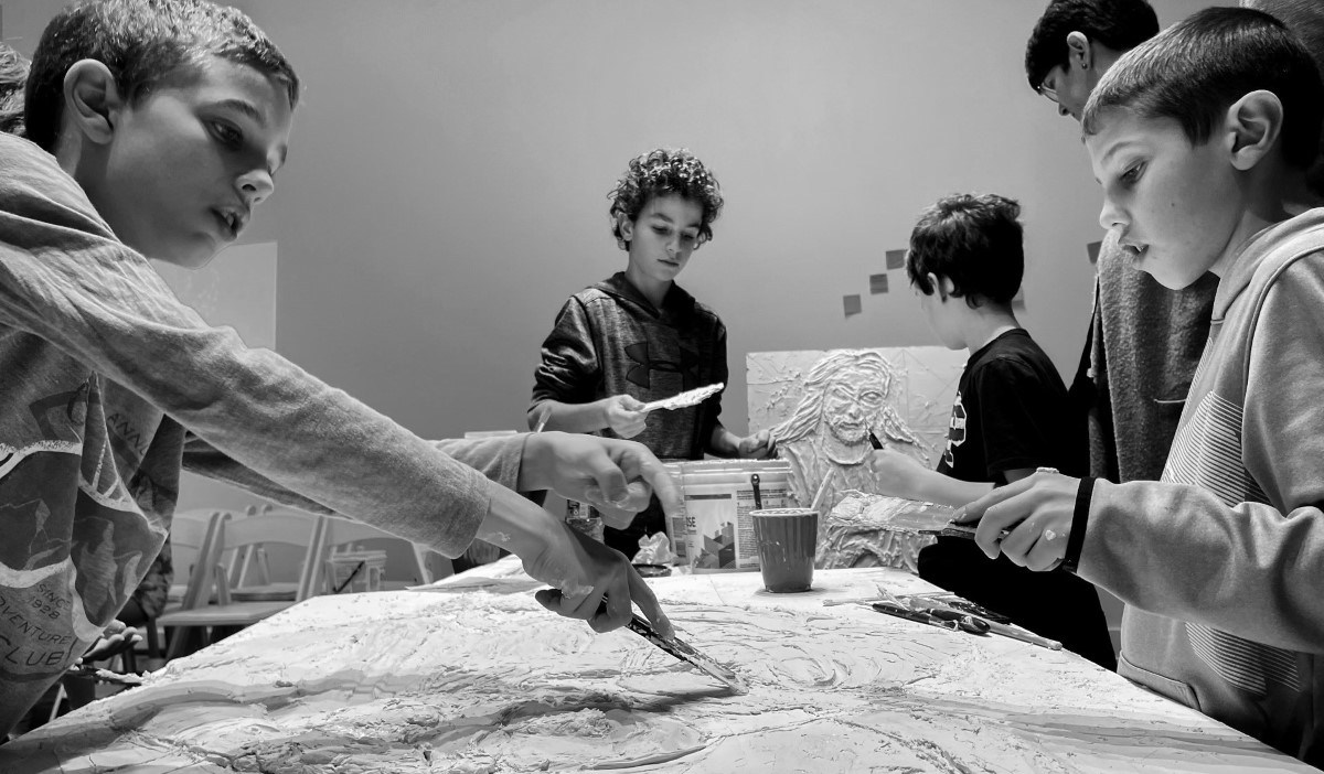 Kids get creative at the New York Encounter's Infinity Lab