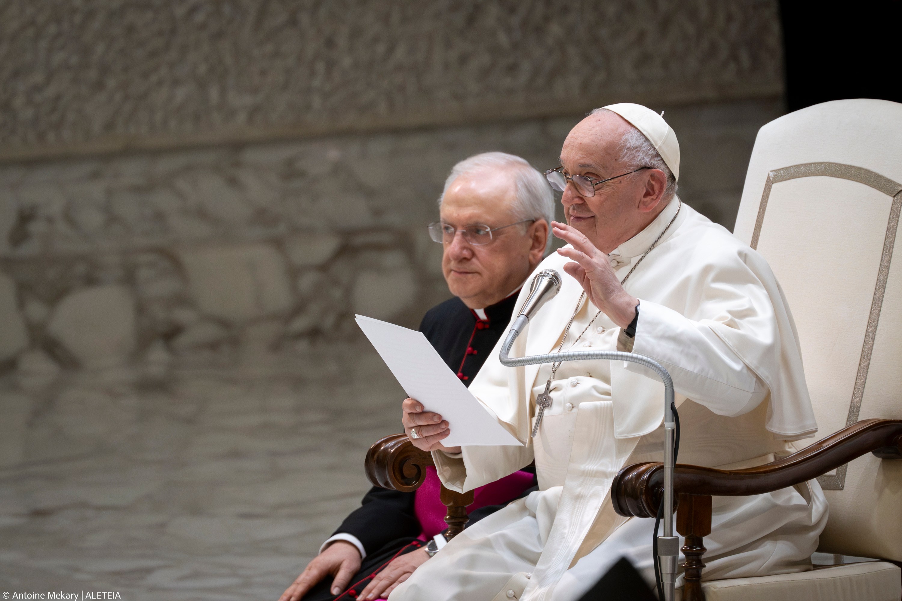 Pope: The envious seem always "investigating the ground" - Vimarsana News