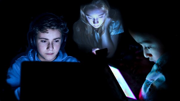 Kid and teens on electronic devices